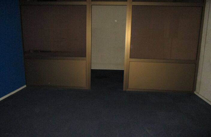 Local commercial — photo 4