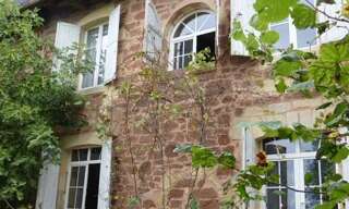 Maison 10 Pièces 330 m² à vendre à Hautefort (24390)