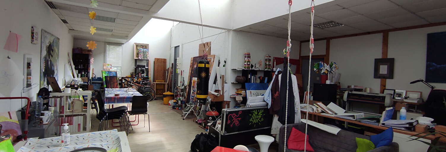 Immeuble  60 m² à vendre à Bruges (33520)