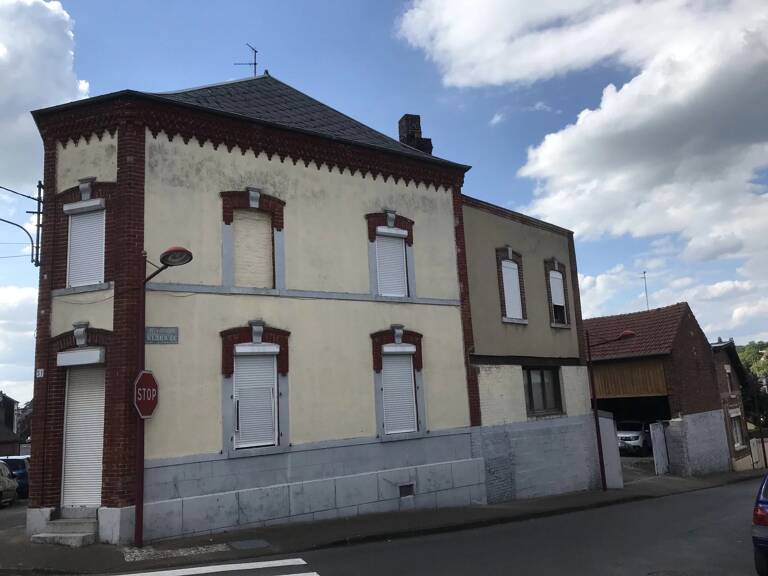 MAISON CENTRE VILLE  A CONFORTER — photo 1