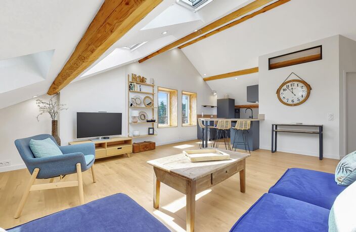 Lumineux logement 1 chambre 56 m² - Tassin proche Gare d'Ecully - vue dégagée — photo 2