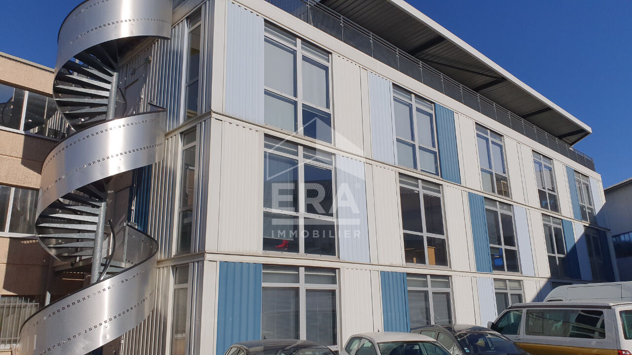 bureau  pièces 435 m2 à vendre à Marseille 15 (13015)