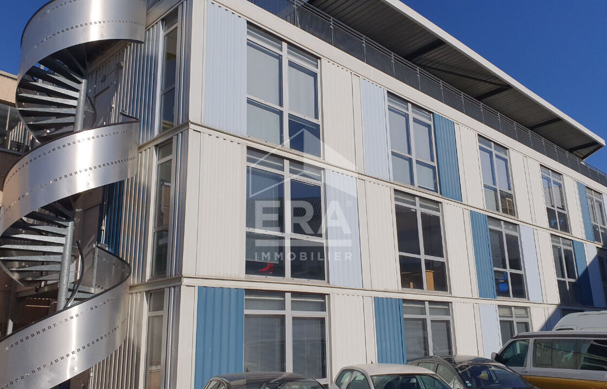 bureau  pièces 435 m2 à vendre à Marseille 15 (13015)