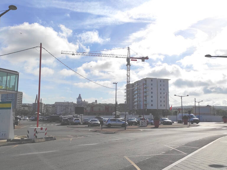 Offre immobilière professionnelle exclusive à Boulogne-sur-M — photo 1
