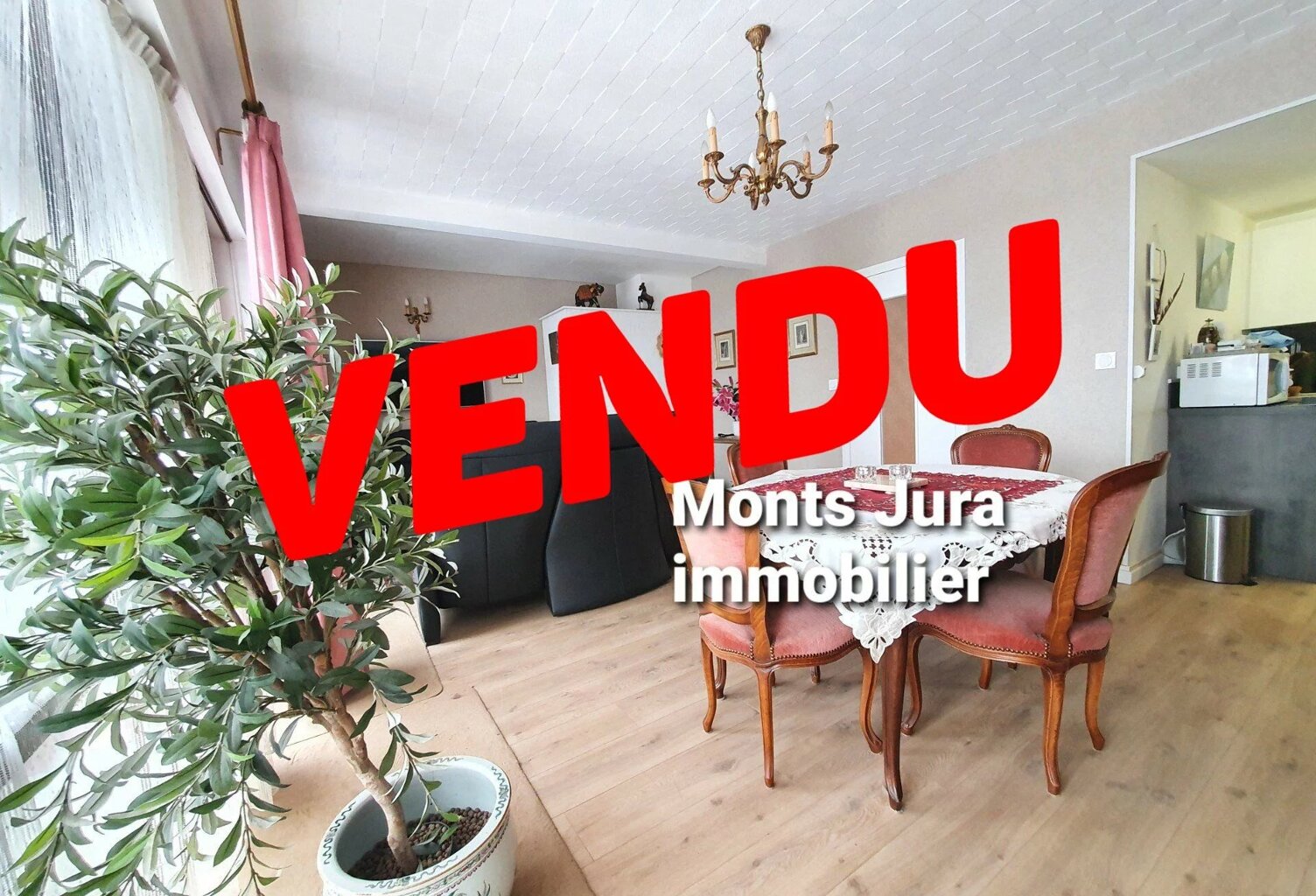 APPARTEMENT DE TYPE 2 ENTIEREMENT RENOVE — photo 1