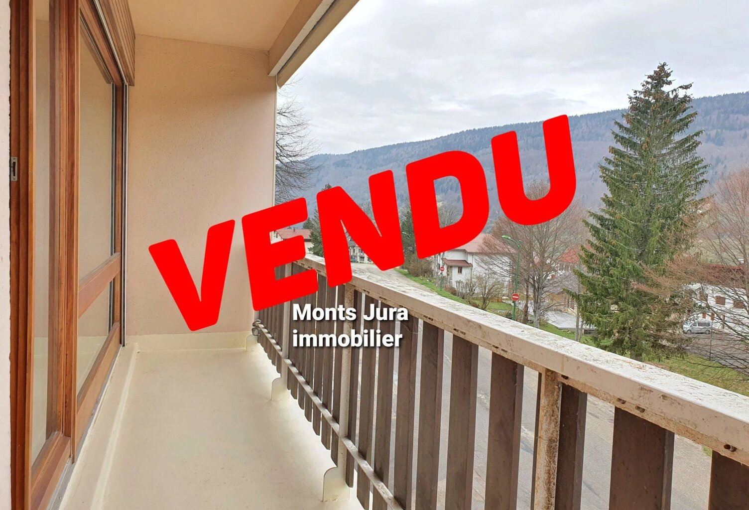 APPARTEMENT T4 EN DUPLEX + PLACE DE PARKING SOUS-SOL + 2 CAVES — photo 1