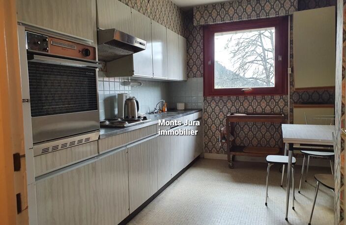 APPARTEMENT T4 EN DUPLEX + PLACE DE PARKING SOUS-SOL + 2 CAVES — photo 4