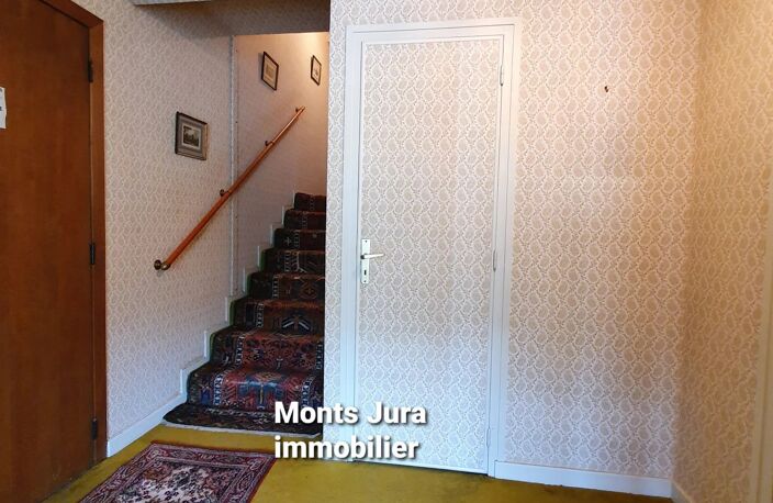 APPARTEMENT T4 EN DUPLEX + PLACE DE PARKING SOUS-SOL + 2 CAVES — photo 5