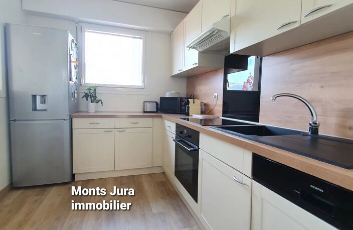 APPARTEMENT DE TYPE 4 + GARAGE + 2 PLACES DE PARKING PRIVATIVES — photo 4