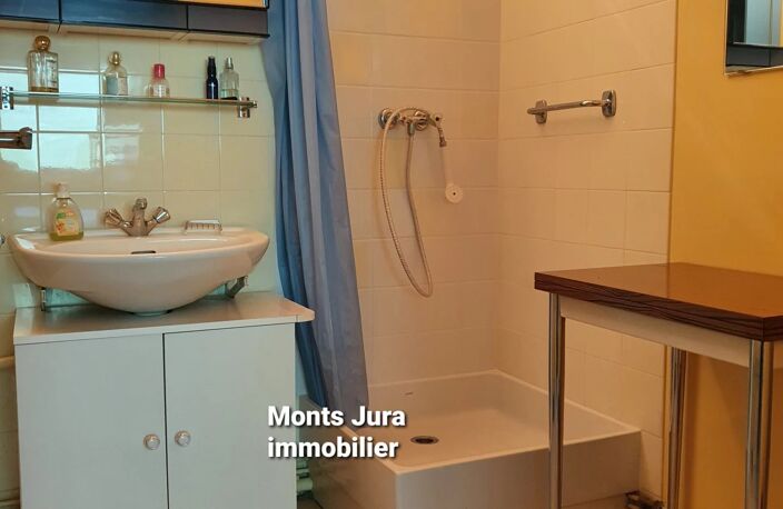 APPARTEMENT DE TYPE 2 + PLACE DE PARKING SOUS-SOL — photo 4