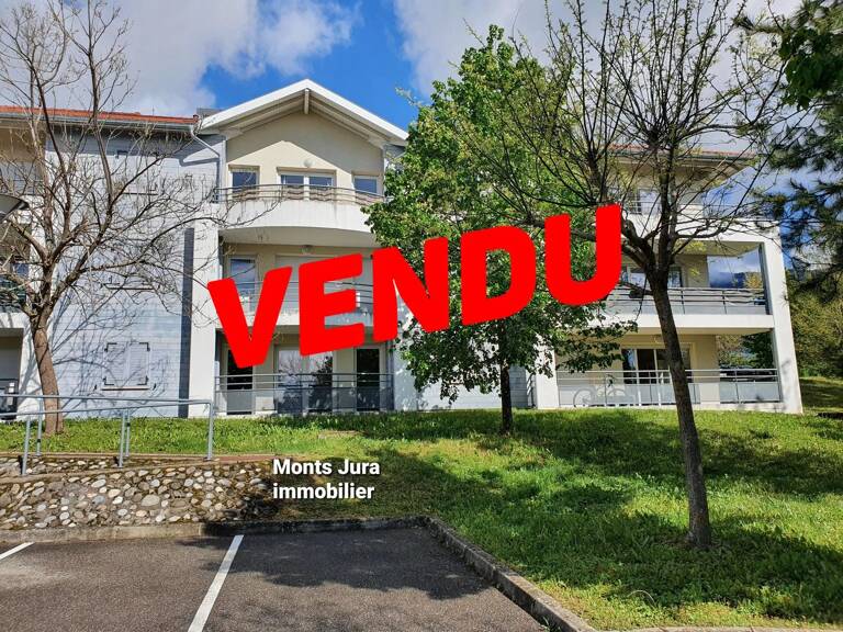 APPARTEMENT DE TYPE 2 + 2 PLACES DE PARKING PRIVATIVES — photo 1