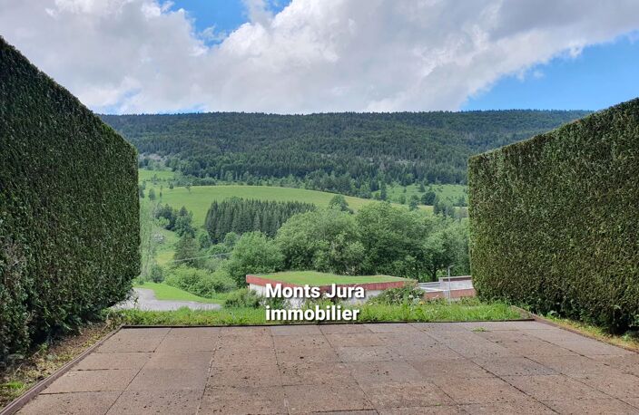 APPARTEMENT DE TYPE 2 + TERRASSE DE 15 M² — photo 2