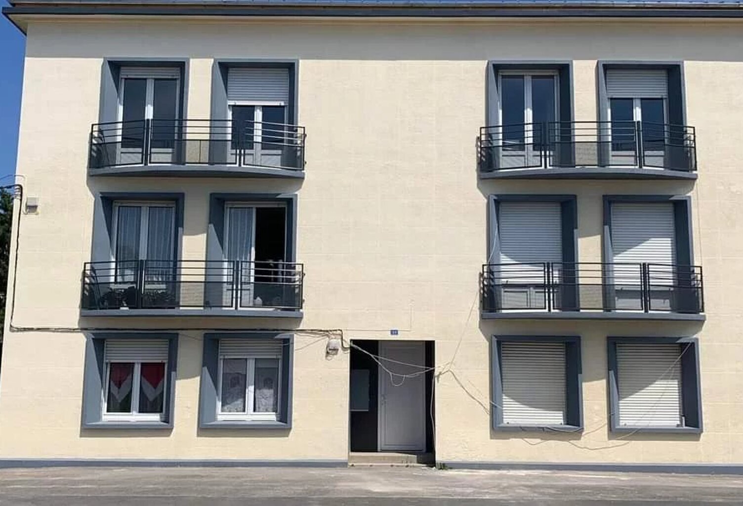 Location appartement  48 m² à La Capelle (02260) — photo 1
