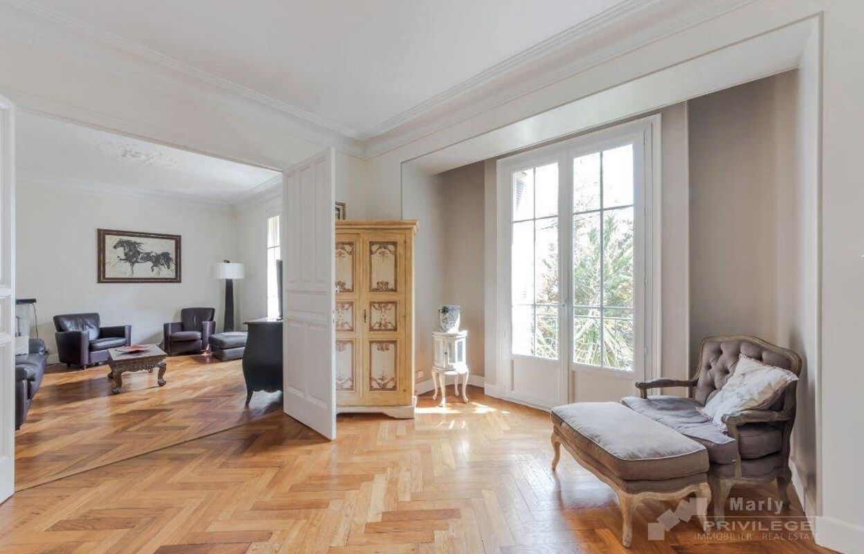 maison 11 pièces 250 m2 à vendre à Cannes (06400)