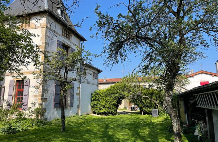 Belle demeure avec dépendances — photo 2
