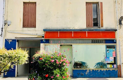 vente immeuble 213 500 € à proximité de Saint-Seurin-de-Cadourne (33180)