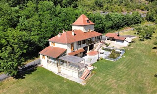 Maison 8 Pièces 220 m² à vendre à Figeac (46100)