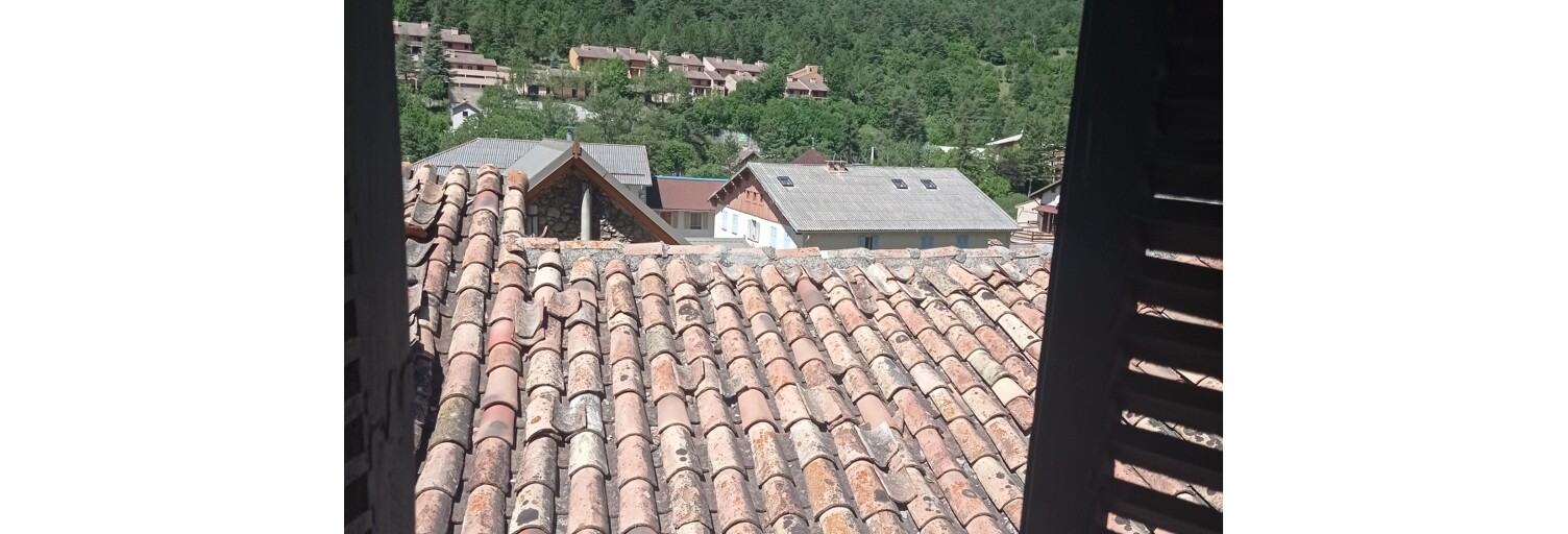 Appartement 4 Pièces 55 m² à vendre à Guillaumes (06470)