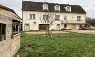 Maison 7 Pièces 160 m² à vendre à Ainay-le-Vieil (18200)