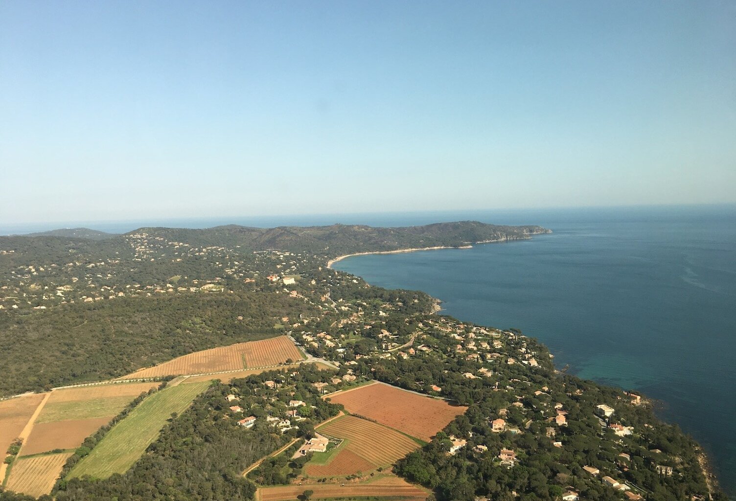 CONTACTEZ-NOUS PAR E-MAIL — photo 1