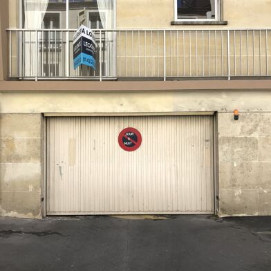 Garage  88 €
