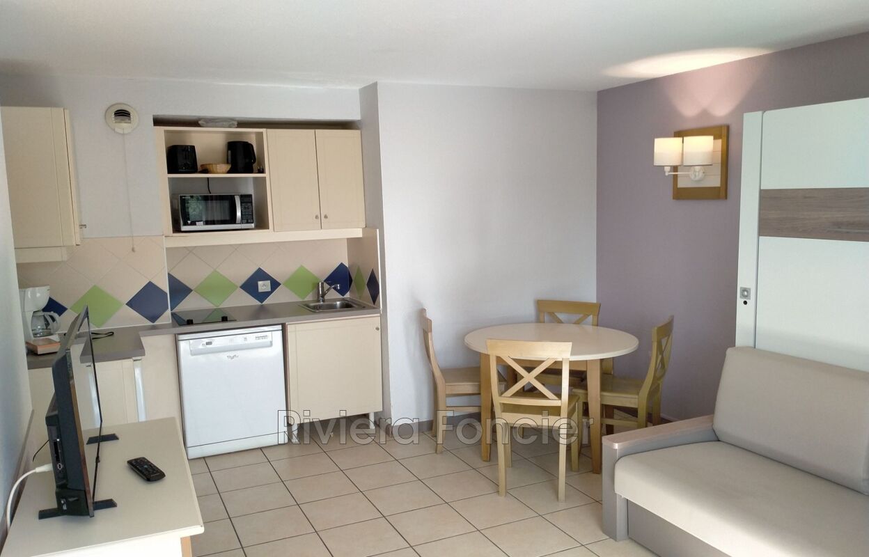 appartement 2 pièces 26 m2 à vendre à Antibes (06600)