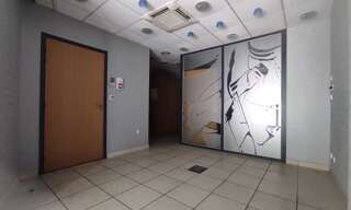 Commerce 4 Pièces 56 m² à vendre à Cassagnes-Bégonhès (12120)