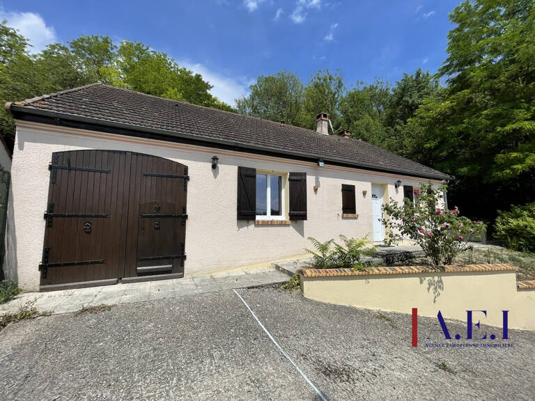 Maison de plain-pied T4 sur 1600 m² de terrain — photo 1