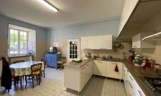 Maison 7 Pièces 271 m² à vendre à Busserolles (24360)