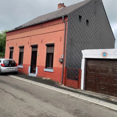 Maison  74900 €