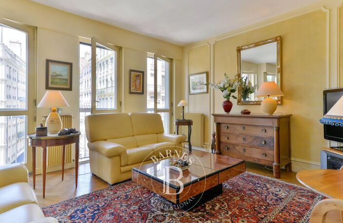 Lyon 2 - Saint-Antoine - Appartement de 114,68 m² - Parking - 3 chambres — photo 3