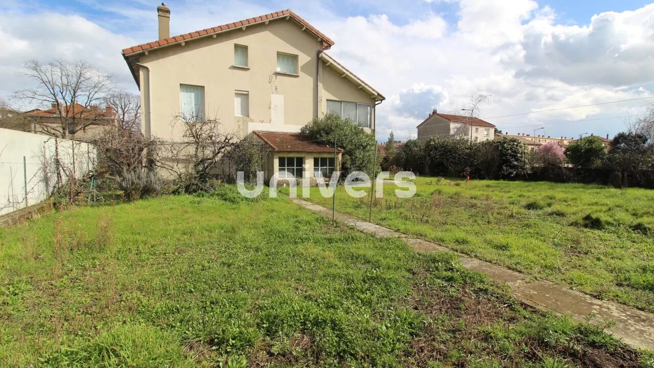 maison 6 pièces 117 m2 à vendre à Guilherand-Granges (07500)