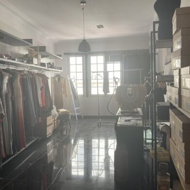 Commerce  162000 €