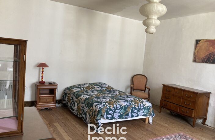 Maison de caractère au coeur de Descartes (37) — photo 5