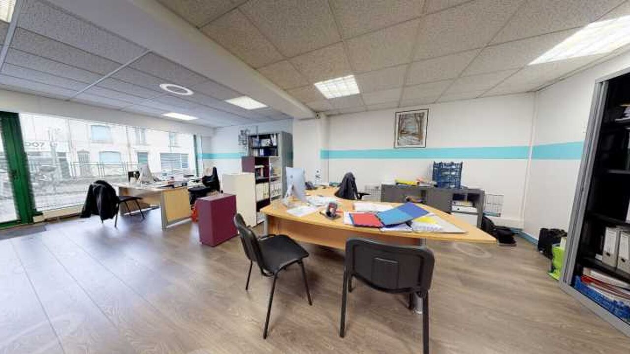 bureau  pièces 232 m2 à louer à Quimper (29000)