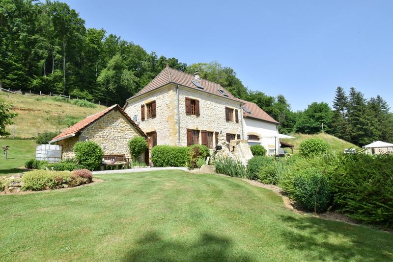 Villa / Maison 9 pièces  à vendre Paray-le-Monial 71600