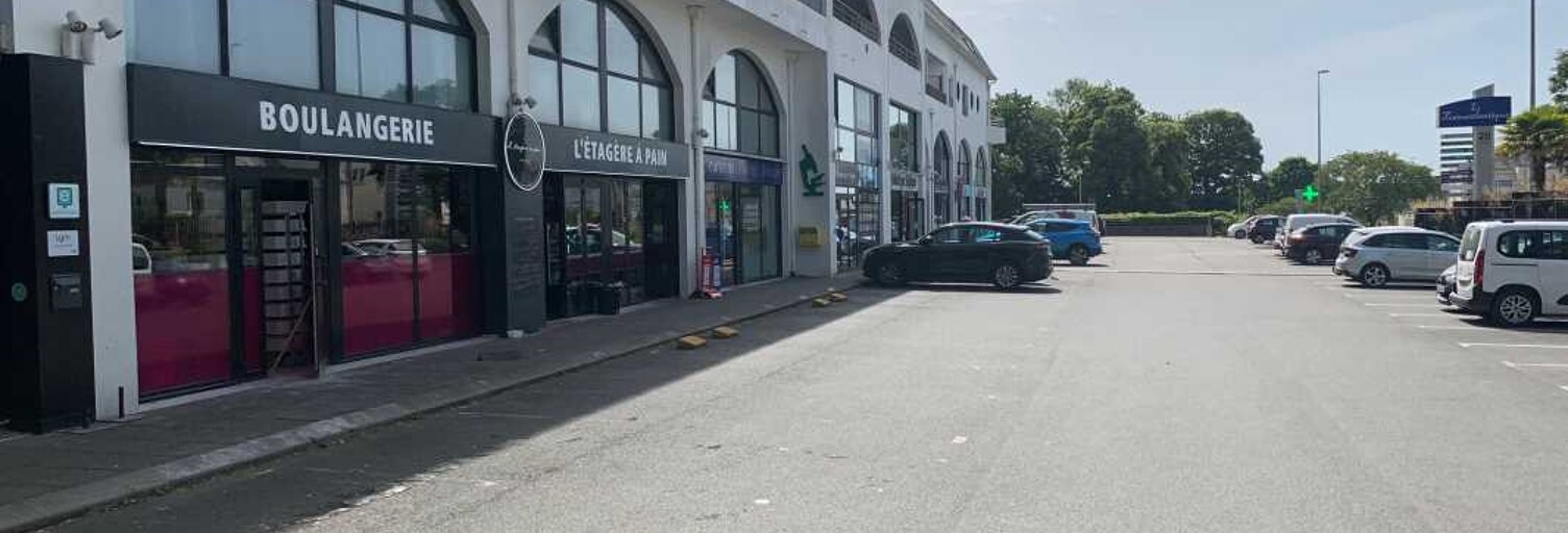 Commerce  120 m² à louer à Quimper (29000)
