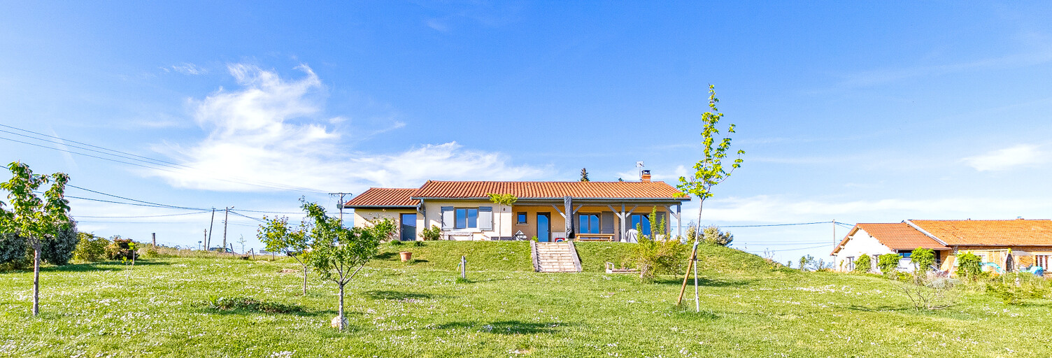 Maison 7 Pièces 154 m² à vendre à Porte des Pierres Dorées (69640)