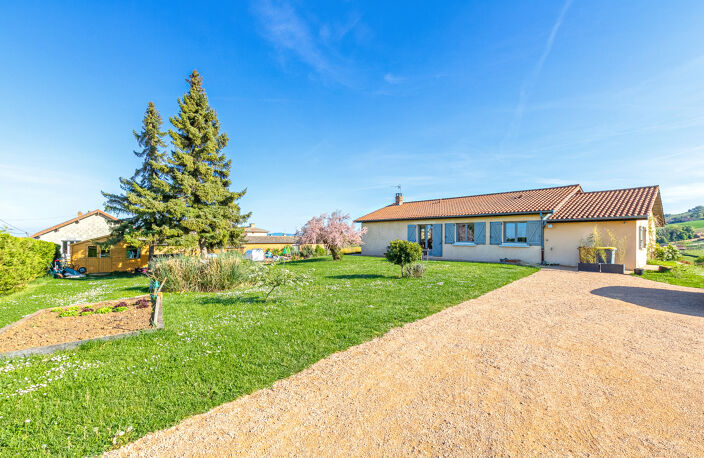 **VENDU** Un lieu exceptionnel à15mn de Villefranche ! Sur l — photo 2