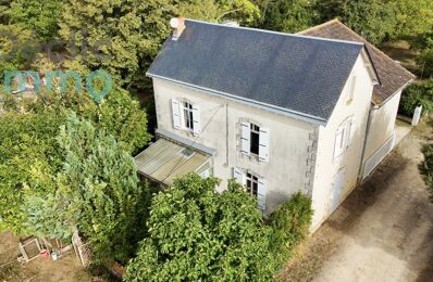 maison 7 pièces 215 m2 à vendre à La Villedieu-du-Clain (86340)