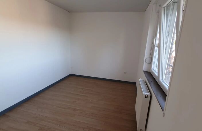 Bien vendu : Appartement  Fourmies (59610) — photo 3