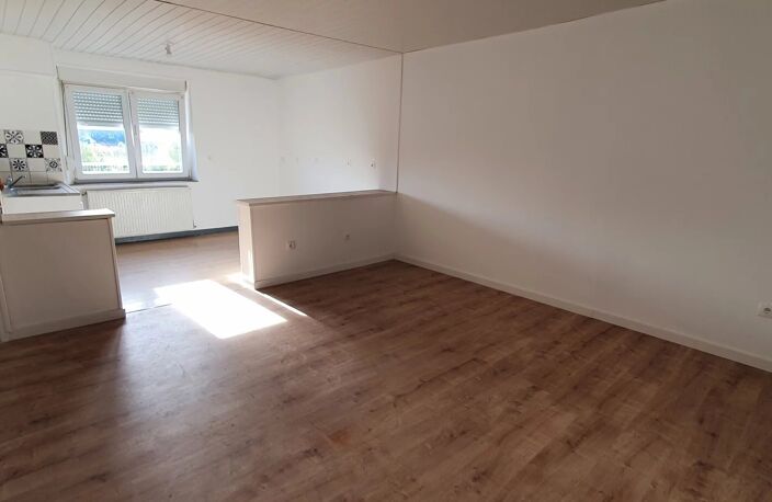 Bien vendu : Appartement  Fourmies (59610) — photo 4