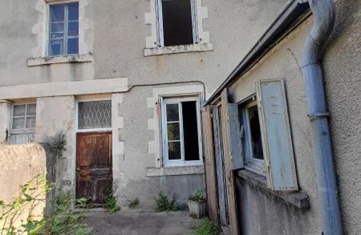 Vente maison 5 pièces 136 m² Le Blanc (36300) — photo 2