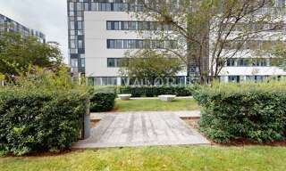 Bureau  3646 m² à louer à Lyon 7 (69007)