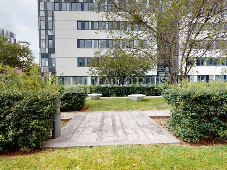 BUREAUX à LOUER — photo 1