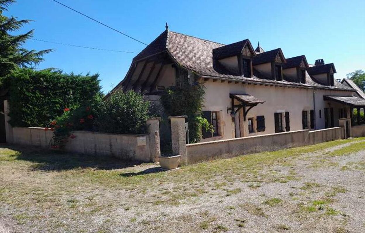 maison 6 pièces 168 m2 à vendre à Rocamadour (46500)
