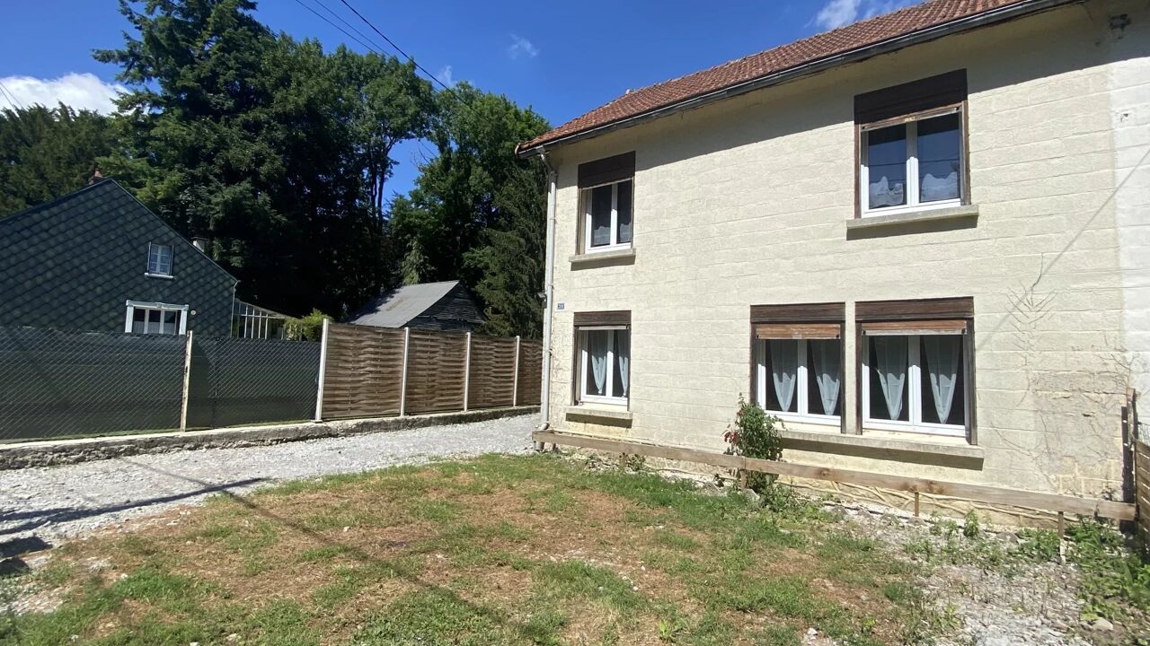 maison 6 pièces  m2 à Aubenton (02500)