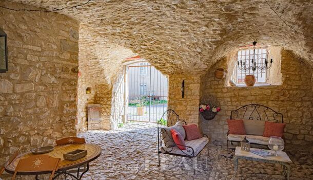 Chateau 10 pièces  à vendre Banon 04150