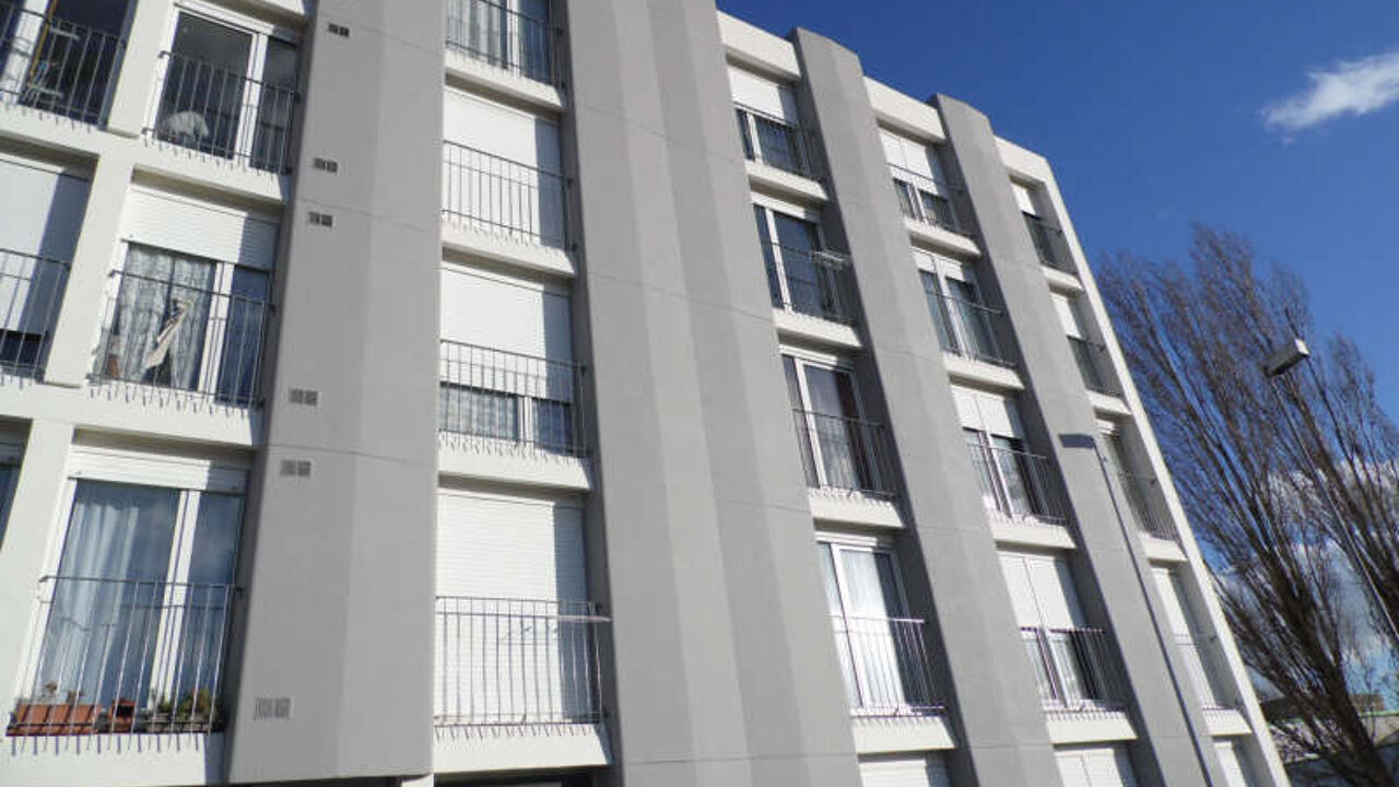 appartement 5 pièces 101 m2 à vendre à Saint-Florentin (89600)