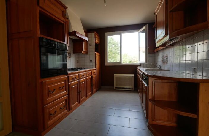 Maison de plain pied à Ardillières — photo 3